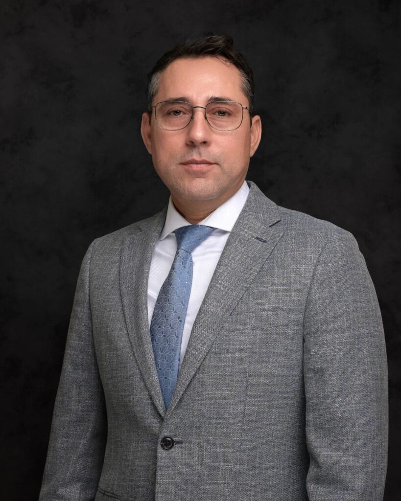 Eduardo Rosales, Baja California real estate attorney